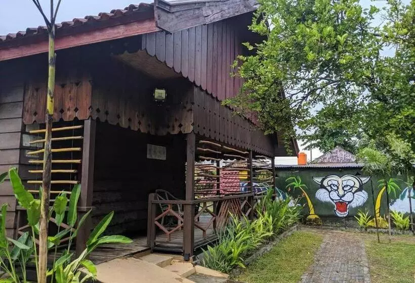 ベッドアンドブレックファースト C Point Krui