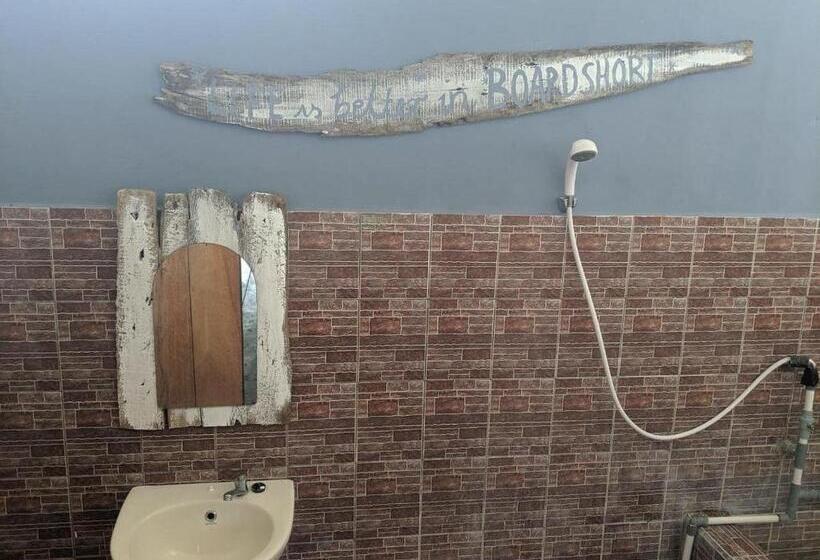 住宿加早餐  C Point Krui