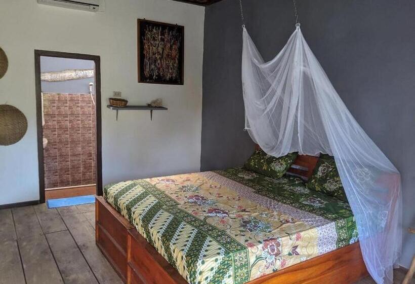 Bed and Breakfast C Point Krui