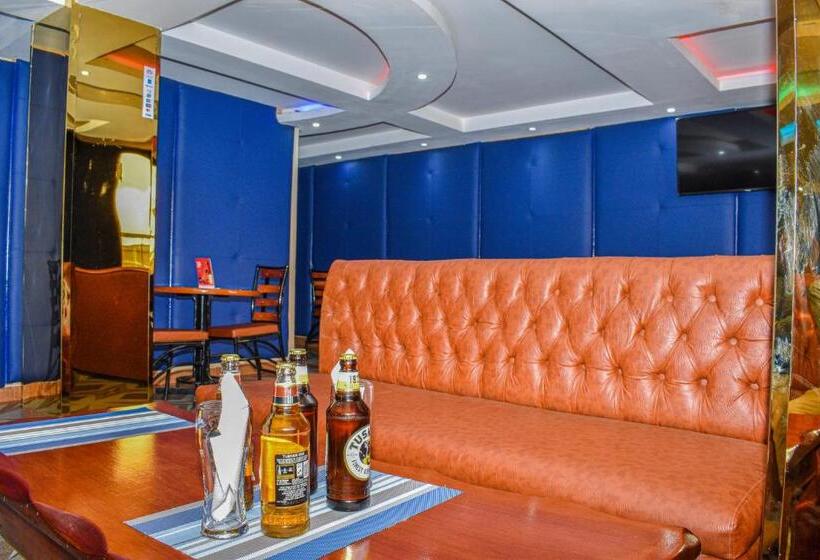 Breeze Hotel Nyahururu