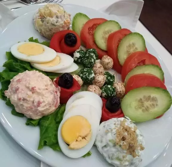 ホテル парк хотел кюстендил