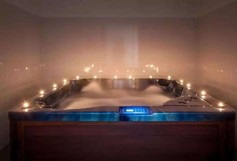 ホテル парк хотел кюстендил