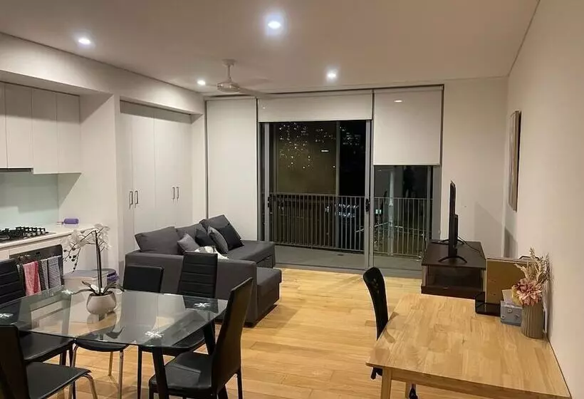 هتل Central Station Apartments