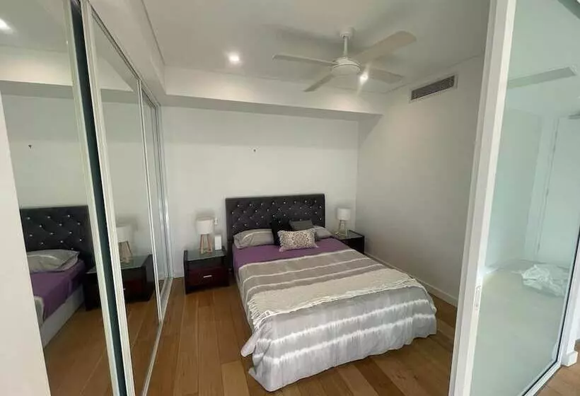 هتل Central Station Apartments