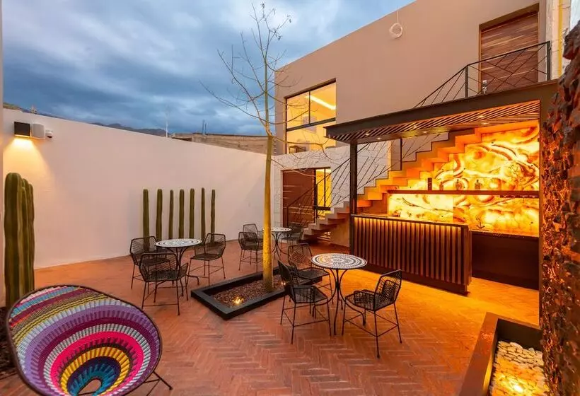 Hotelli Huayápam Yù ú Lodge