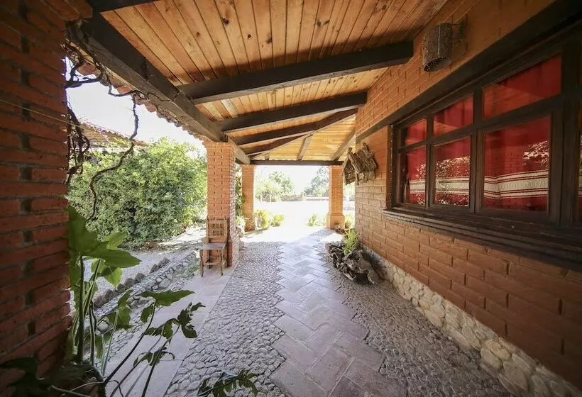 Hotelli Huayápam Yù ú Lodge