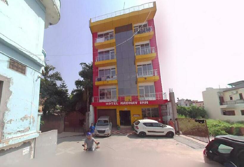 Hotel Madhav Inn