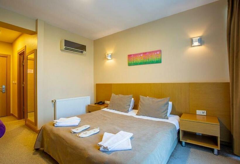 פנסיון Olive Garden