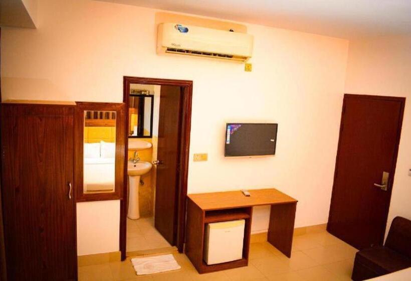 The Alina Hotel & Suites