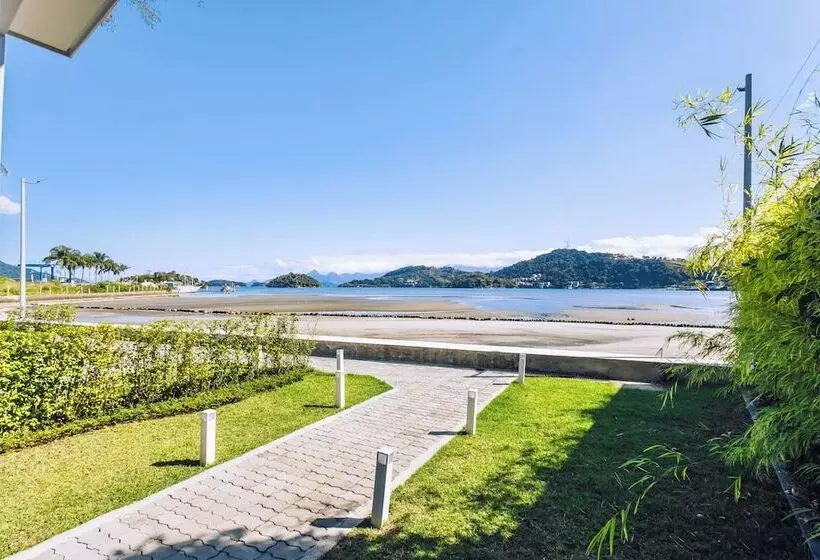 ホテル Velinn Pousada Angra Sunset