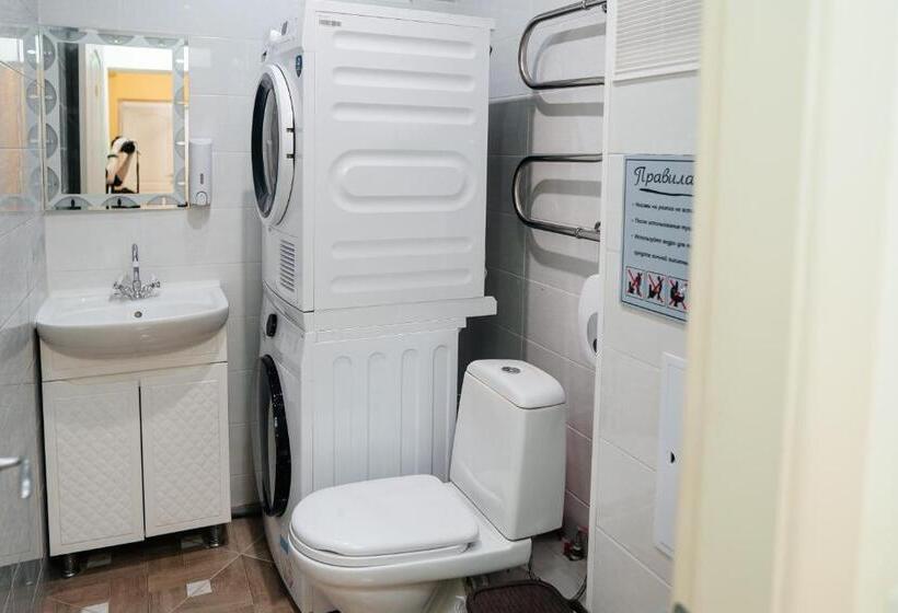 уютный Sunny Hostel