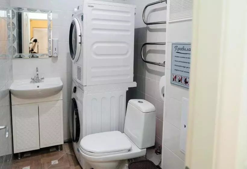 уютный Sunny Hostel