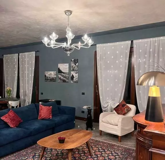 Aamiaismajoitus (B&B) Residenza Borgo San Rocco