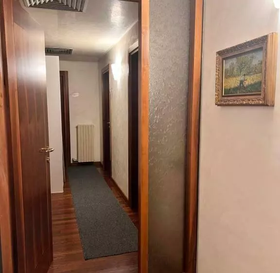 Aamiaismajoitus (B&B) Residenza Borgo San Rocco