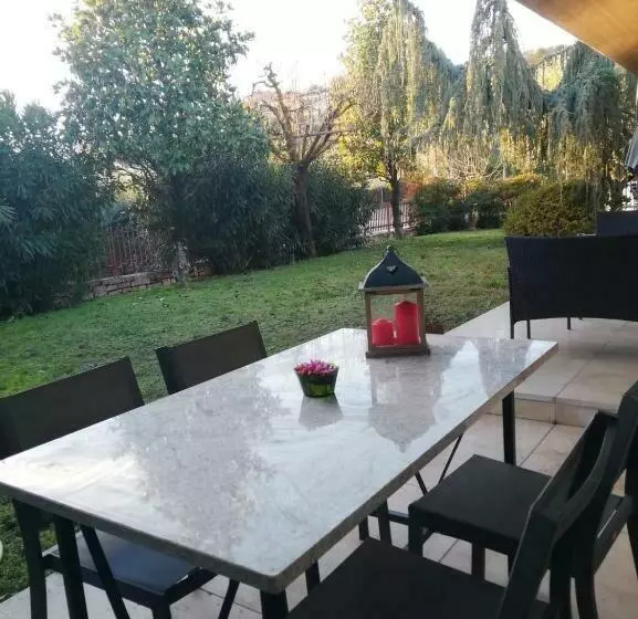 Aamiaismajoitus (B&B) Residenza Borgo San Rocco
