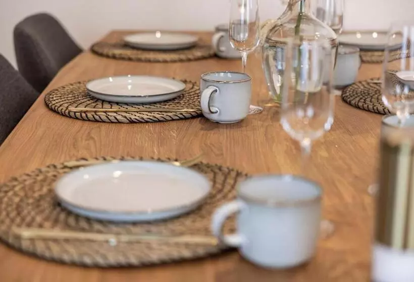 Eh Apartments Jupiter