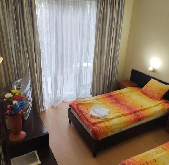 בית מלון כפרי хотел русалка