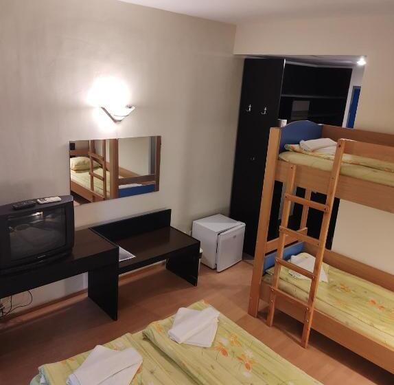 בית מלון כפרי хотел русалка