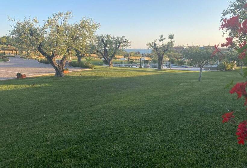 هتل Agriturismo Ortaglia Bardolino