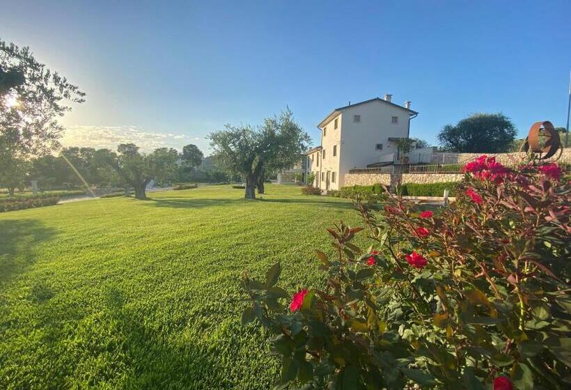 هتل Agriturismo Ortaglia Bardolino