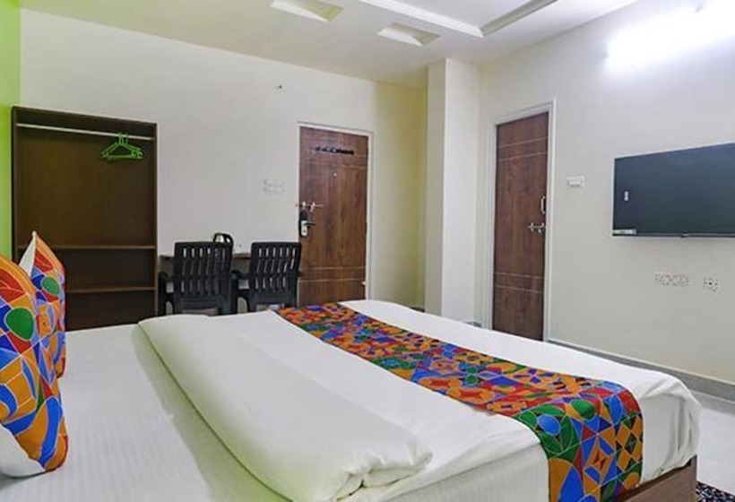 Fabhotel Golden Hitech Hitech City