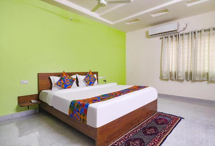 Fabhotel Golden Hitech Hitech City