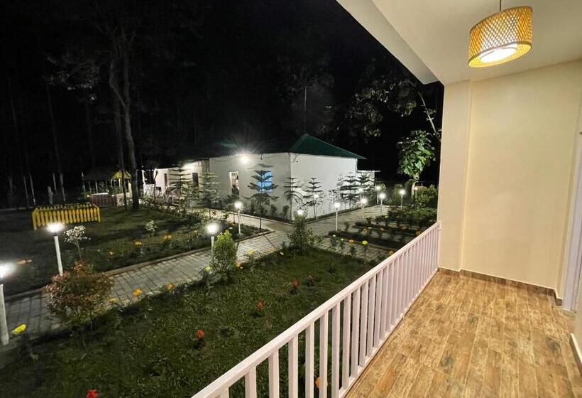 בית מלון כפרי Jaldapara Forest Tourist Lodge Jftl