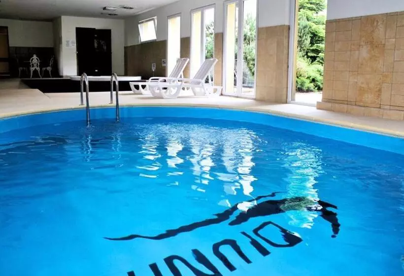 Hotelli Ośrodek Wypoczynkowy Diuna Beskidy