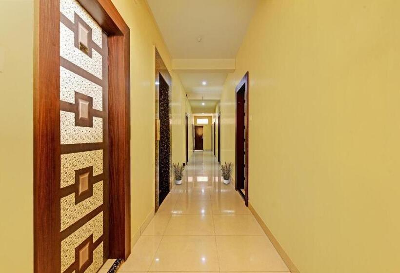 בית מלון כפרי Oyo Flagship 80680 Amba