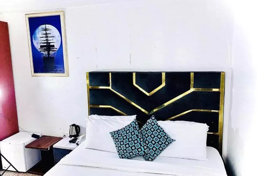 هتل Vintage Classic Lodge