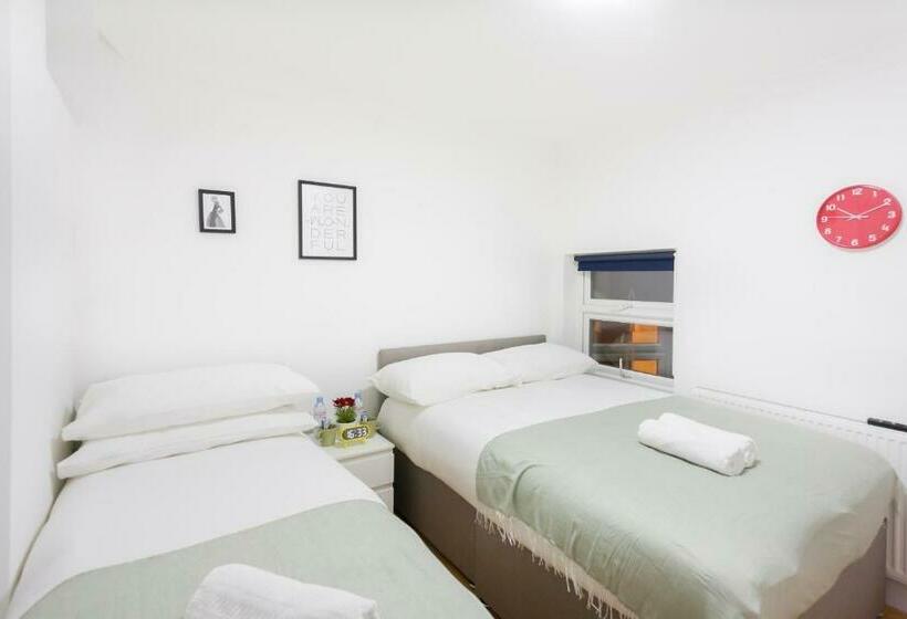 Majatalo Studio9 Rooms   Next To Emirates Stadium   Budget Rooms With Shared Bathroom