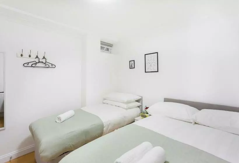 ペンション Studio9 Rooms   Next To Emirates Stadium   Budget Rooms With Shared Bathroom