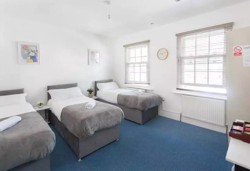 ペンション Studio9 Rooms   Next To Emirates Stadium   Budget Rooms With Shared Bathroom