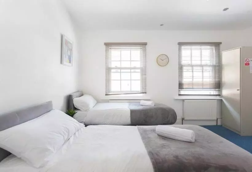 ペンション Studio9 Rooms   Next To Emirates Stadium   Budget Rooms With Shared Bathroom