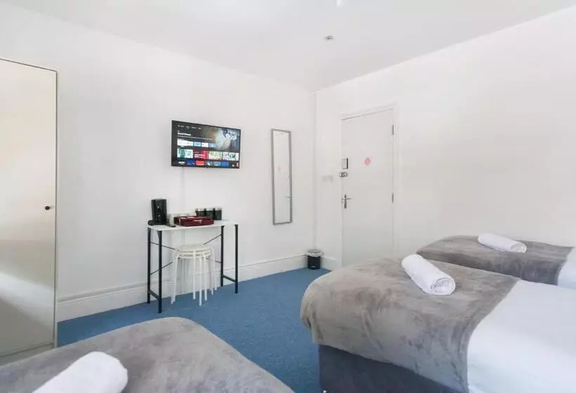 ペンション Studio9 Rooms   Next To Emirates Stadium   Budget Rooms With Shared Bathroom
