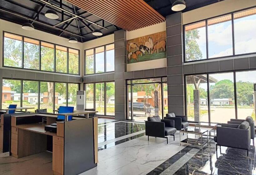 Aurora Villas And Cabin Resort