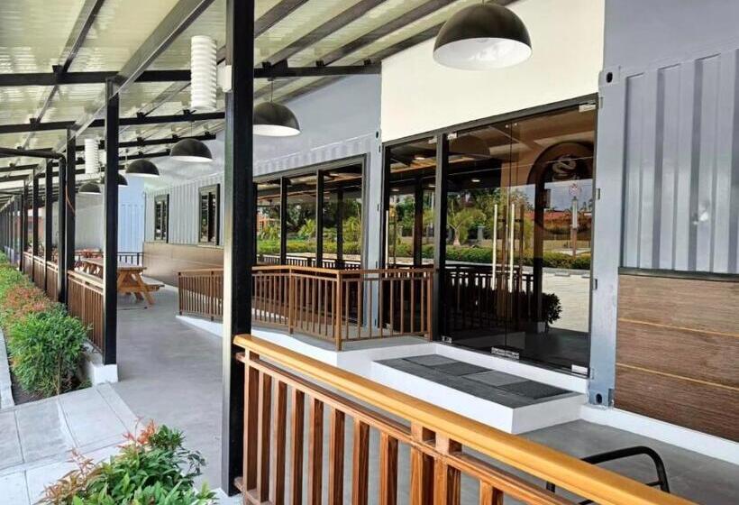 Aurora Villas And Cabin Resort