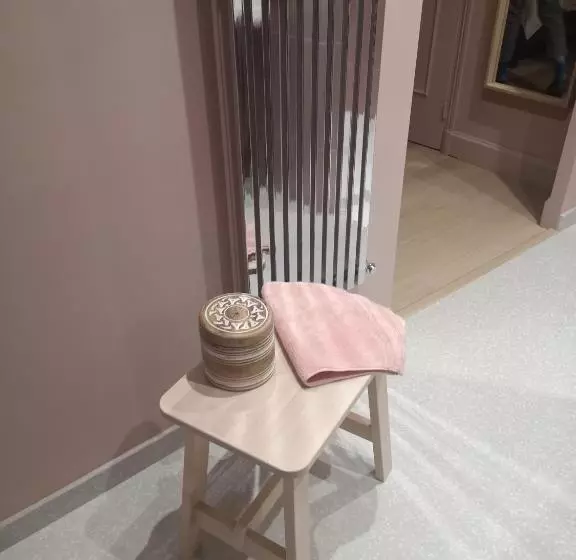 Aamiaismajoitus (B&B) Maison Et Florescence