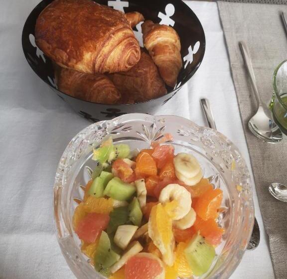 تختخواب و صبحانه Maison Et Florescence