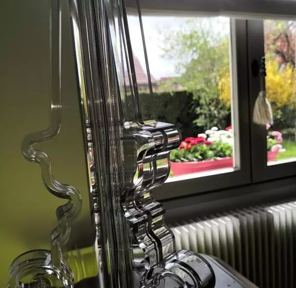 Aamiaismajoitus (B&B) Maison Et Florescence