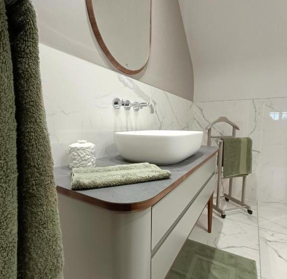 تختخواب و صبحانه Maison Et Florescence