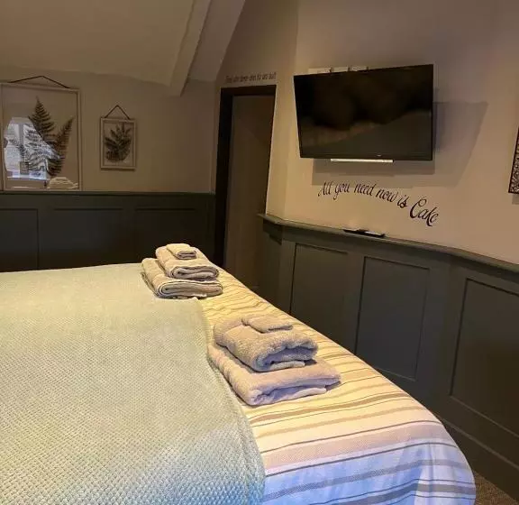 Aamiaismajoitus (B&B) The Crown Inn