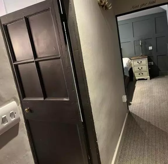 Aamiaismajoitus (B&B) The Crown Inn