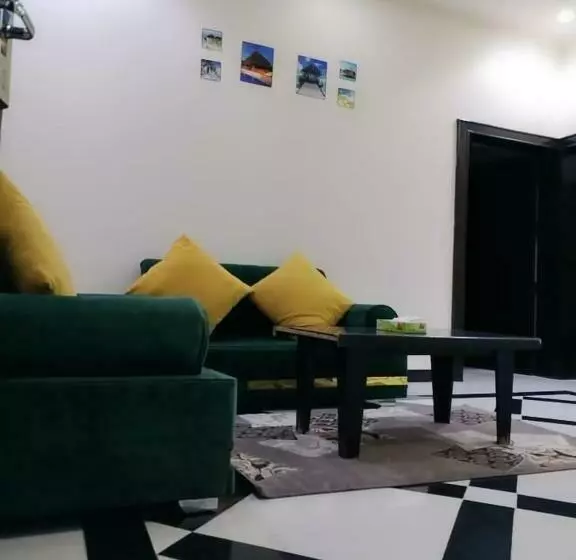 Hotelli برج الجنوب جولدن نيو خميس مشيط