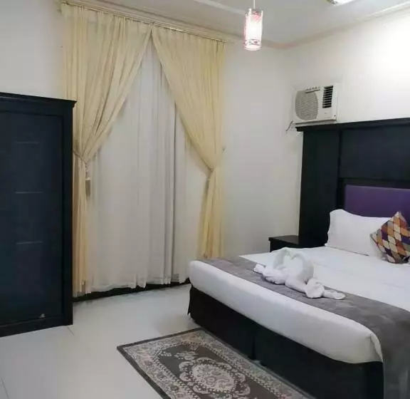 Hotelli برج الجنوب جولدن نيو خميس مشيط