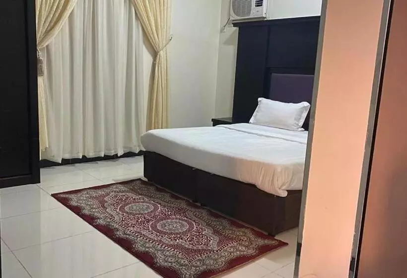 Hotelli برج الجنوب جولدن نيو خميس مشيط