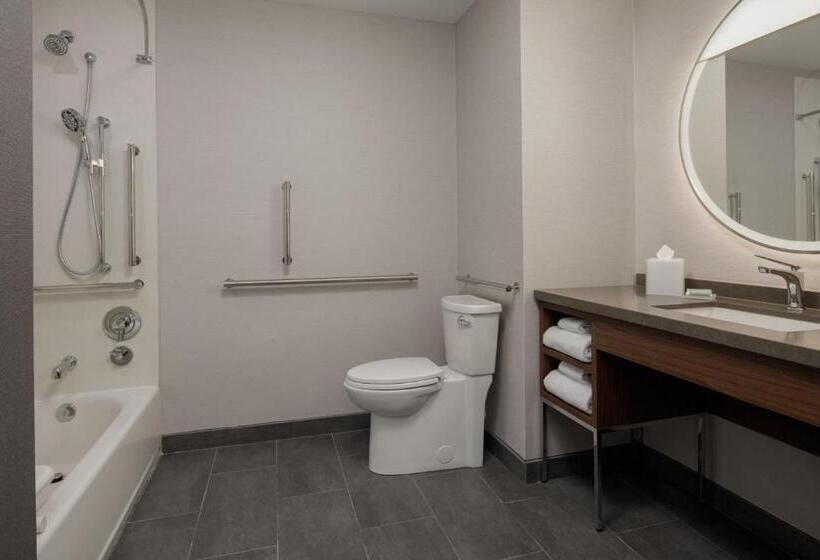 Otel Courtyard By Marriott Olympia