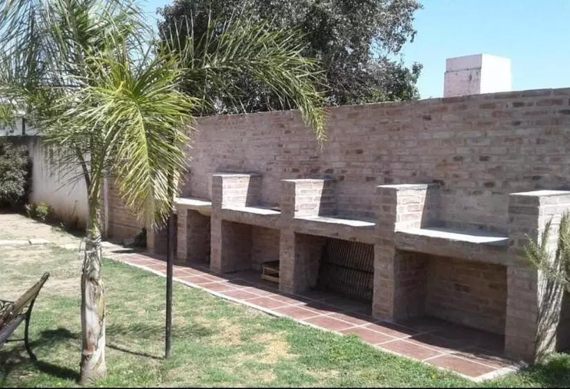 هتل Posada De Los Lirios