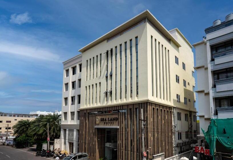 בית מלון כפרי Sea Land