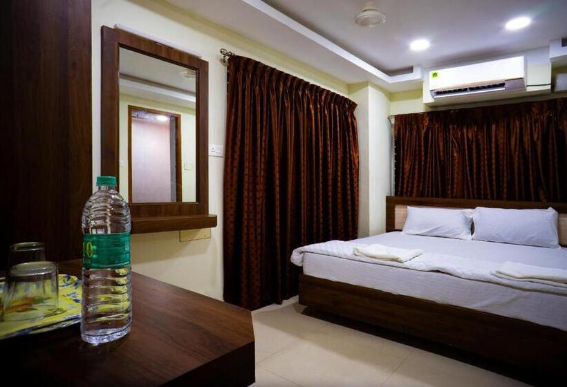 בית מלון כפרי Sea Land